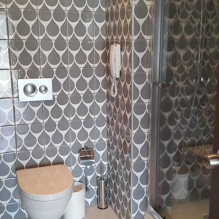 Hotel Miarosa Ghazal