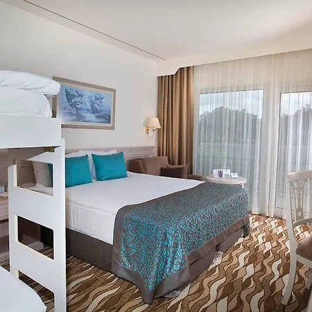Miarosa Ghazal Hotel 5*